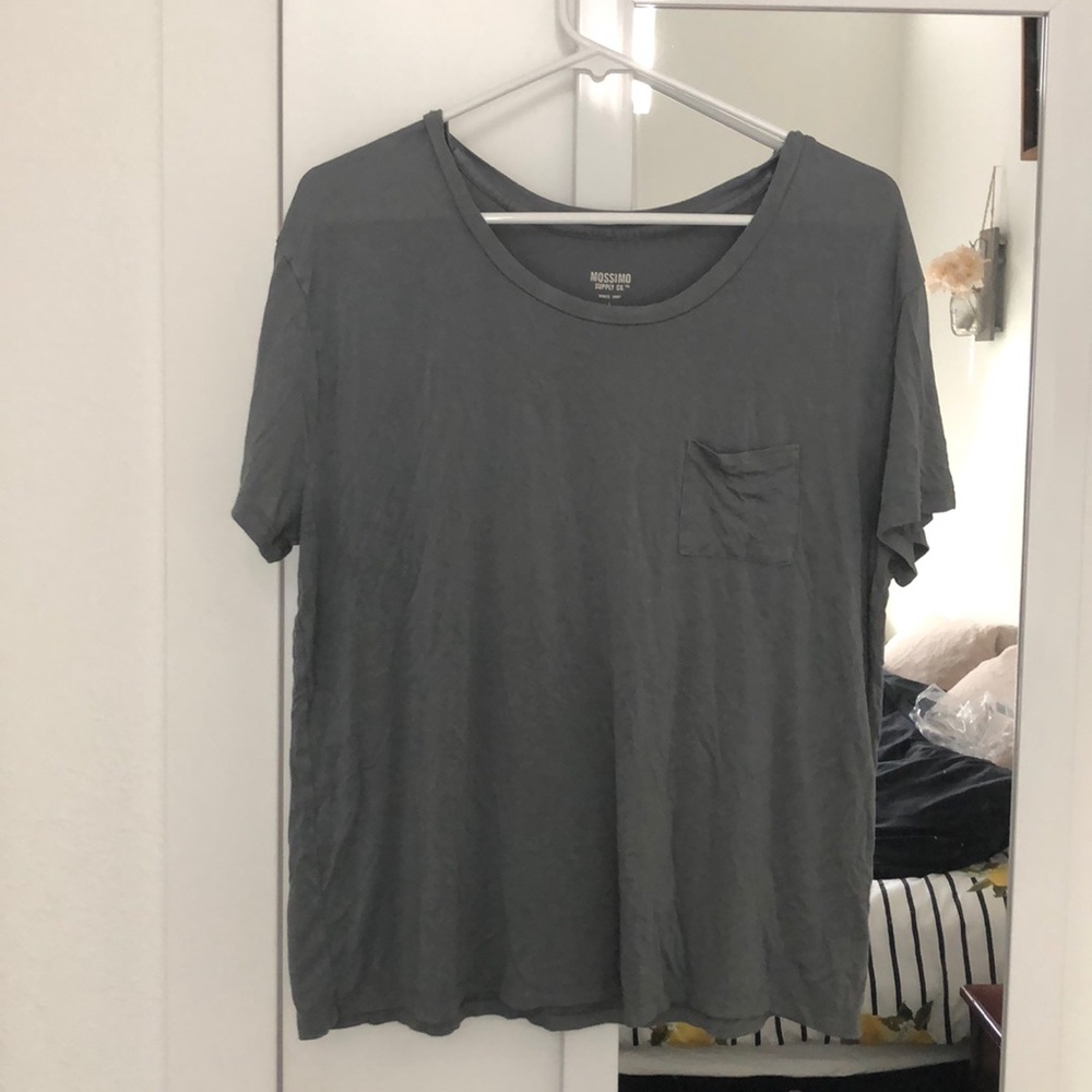 Ladies slouch fit Mossimo brand Grey Tee
